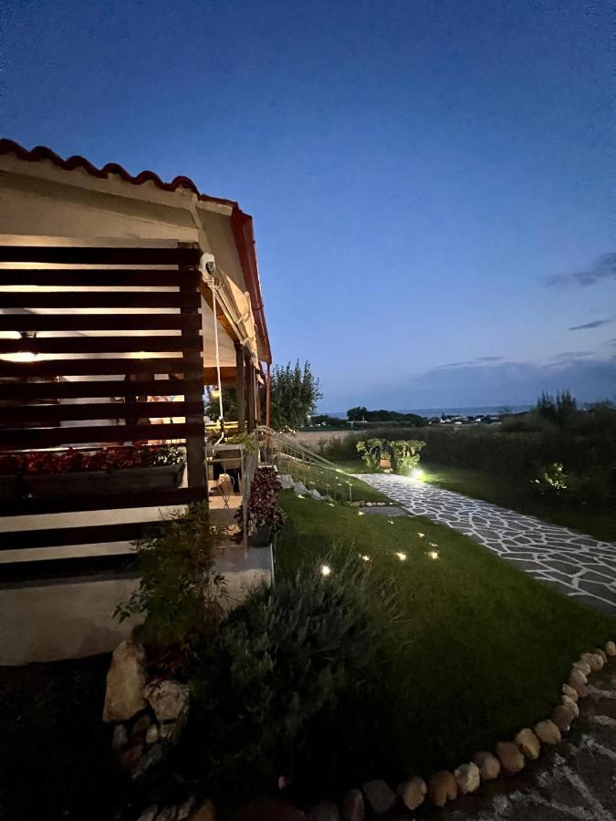 Anastasias Cottage Néa Iráklia Exterior foto